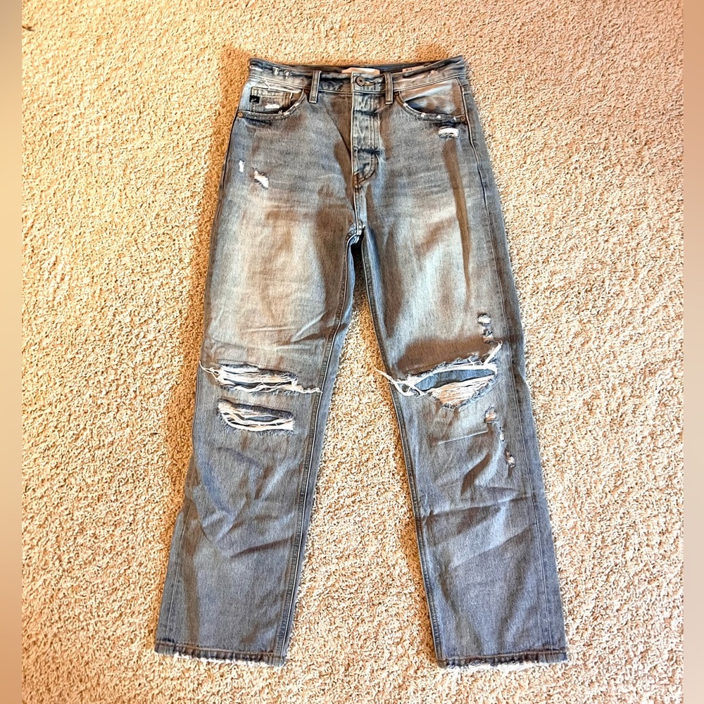 Buckle jeans